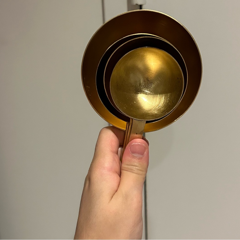 JUNE GOLD MEASURING SPOONS, SET OF 4 - Picture 3 of 5